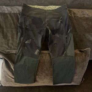 Lulu lemon army green pants